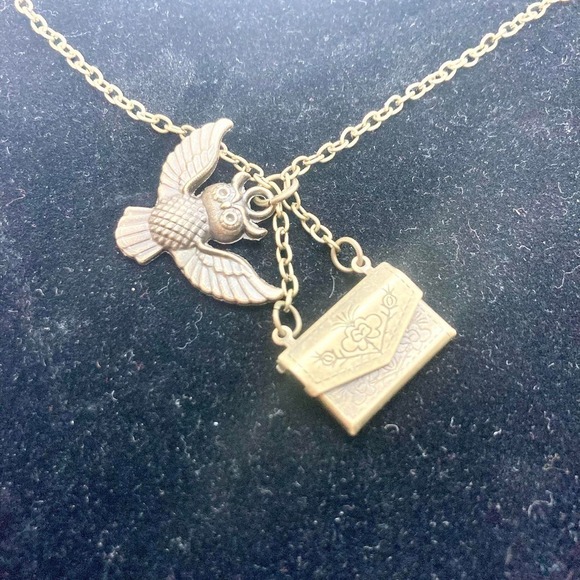 Bronze Hedwig and Hogwarts Letter Necklace - Picture 3 of 8